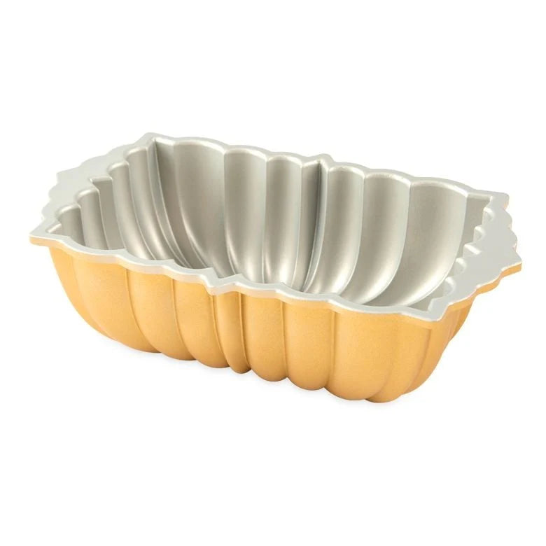 Classic Fluted Bundt Loaf Pan